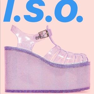 IN SEARCH OF these Fabulous UNIF Hella Jellies